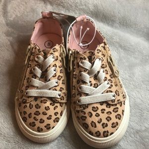 Tan shoes with Cheetah print